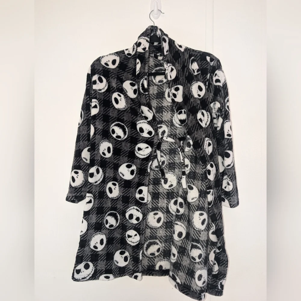 Disney Black and White Nightmare Before Christmas Robe